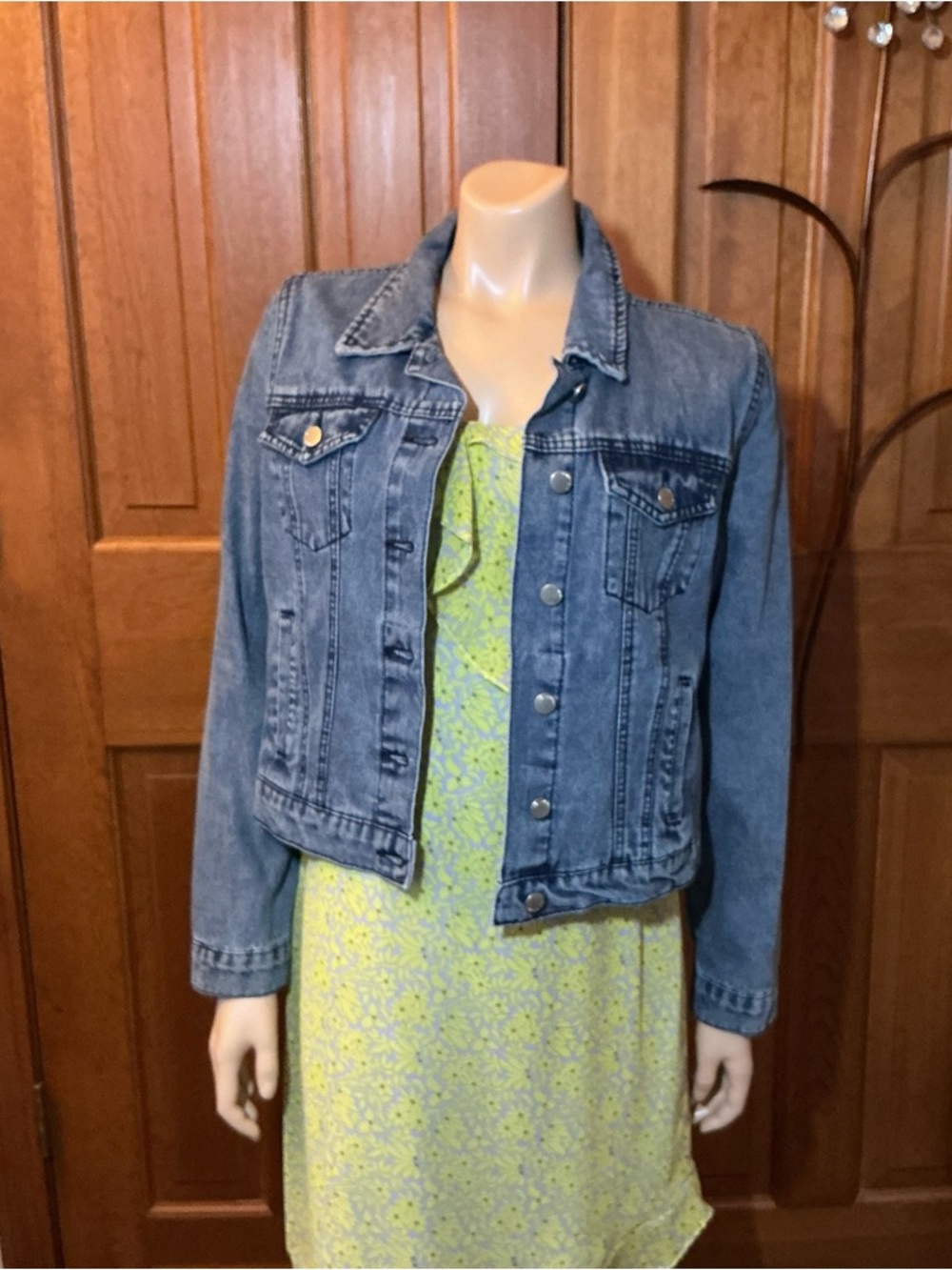 stoosh Vintage Denim Classic Blue Denim Jacket - Women's Casual Jean Coat